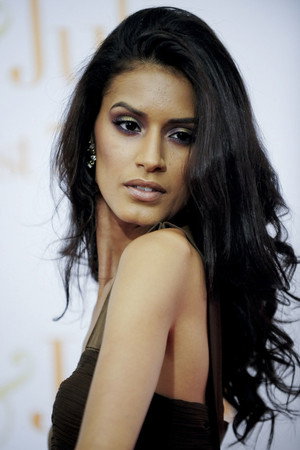 Jaslene González profil kép
