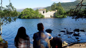 Chris and Meg's Wild Summer 1. évad Ep.5 5. epizód