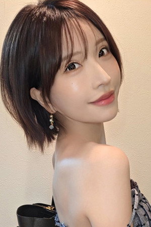 夢実かなえ profil kép