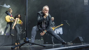 Simple Minds Nuits de Fourvière 2024 háttérkép
