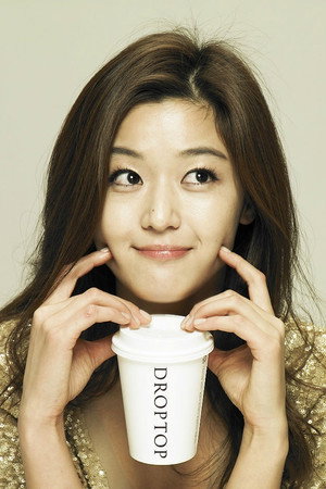 Jun Ji-hyun profil kép