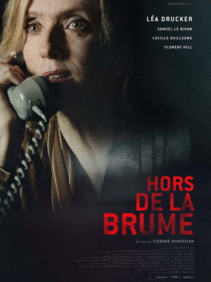 Hors de la brume poszter