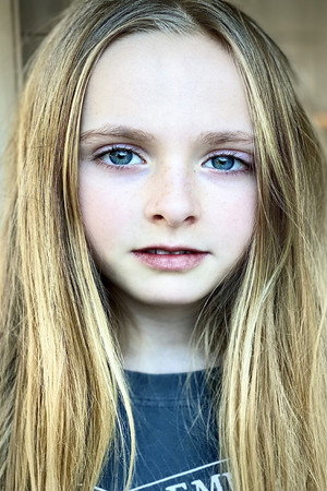 Olive Tennant profil kép