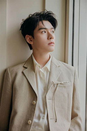 Gong Jun profil kép