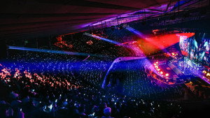 LE SSERAFIM TOUR [EASY CRAZY HOT] ENCORE in Seoul háttérkép