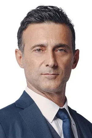 Cem Bender profil kép