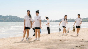 เปิด/โรงเรียน/ปล้น kép