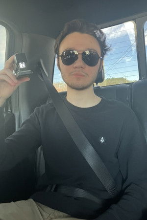 Bradley Peters profil kép