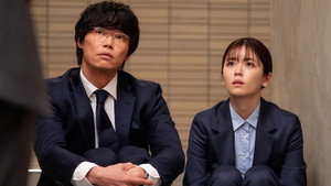 事件は、その周りで起きている kép