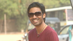 படிக்காதவன் háttérkép