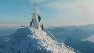 Der Berg háttérkép