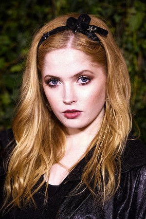 Ellie Bamber profil kép