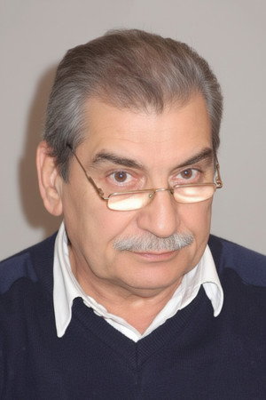 Erdoğan Tünaş profil kép
