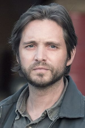 Aaron Stanford profil kép