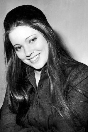 Lynne Frederick profil kép