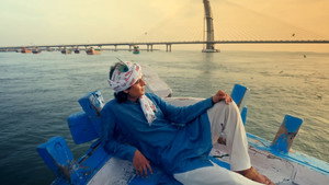 લાલો : કૃષ્ણ સદા સહાયતે háttérkép