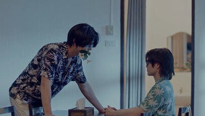 ที่สามของเธอ kép