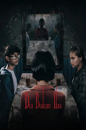 Dia Bukan Ibu poszter