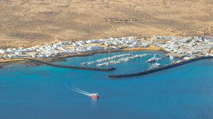 Les Îles Canaries, nées du feu et bercées par l'océan háttérkép