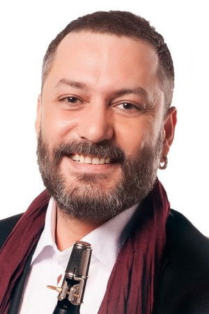 Hüsnü Şenlendirici profil kép