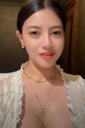 Cheena Dizon