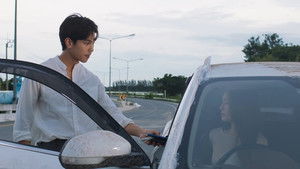 สงครามสมรส 1. évad Ep.1 1. epizód