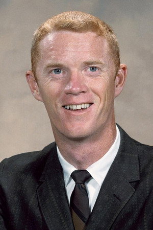 Russell Schweickart profil kép