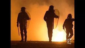 2005 : État d'urgence kép