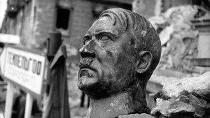 Le Mystère de la mort d'Hitler háttérkép
