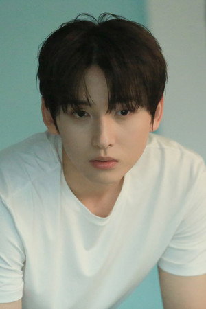 Kim Dong-kyu profil kép