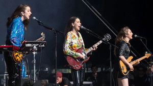 HAIM at Glastonbury 2017 háttérkép