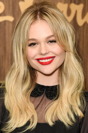 Emily Alyn Lind profil kép