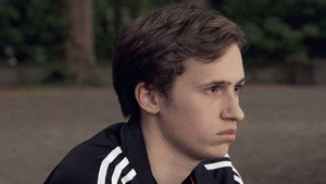 Zwei Gesichter háttérkép