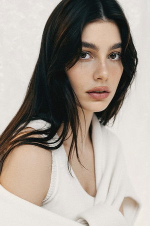 Camila Morrone profil kép