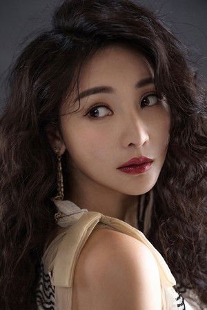 Liu Yan profil kép