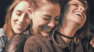 Leading Ladies háttérkép
