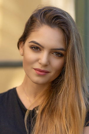 Radina Borshosh profil kép