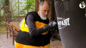 The Bee 1. évad Ep.2 2. epizód