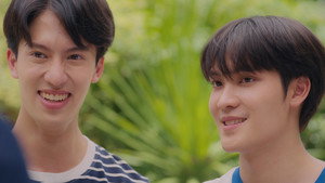 ขอฟังอีกครั้งเพลงรักของเธอ kép