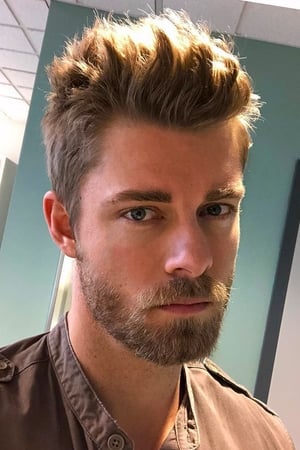 Luke Mitchell profil kép