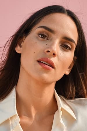 Adria Arjona profil kép