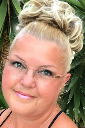 Helle Pilar Larsen profil kép