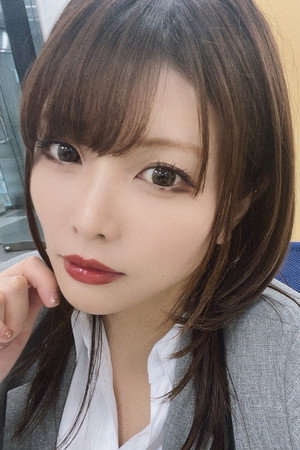 Akari Niimura profil kép