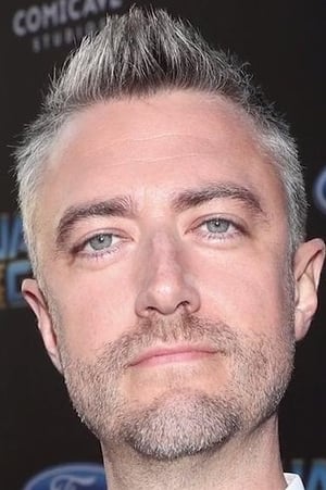 Sean Gunn profil kép