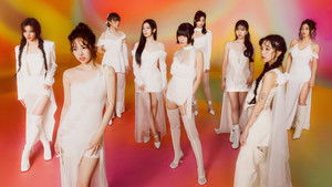 TWICE 13TH MINI ALBUM [With YOU-th] COMEBACK LIVE: Our Golden Day háttérkép