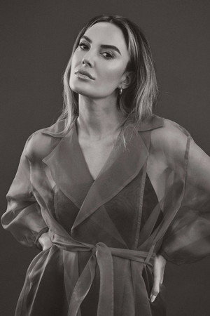 Elizabeth Chambers profil kép