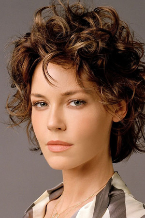 Connie Nielsen profil kép