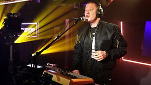 BBC Radio 1's Live Lounge 12. évad Ep.18 18. epizód