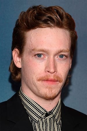 Caleb Landry Jones profil kép