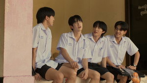 ต้นส้มอยู่บ้านเขา แต่ผลส้มหล่นมาบ้านเราตลอดเลย kép